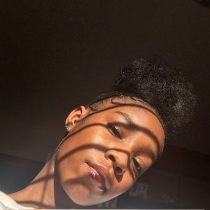 Meet your Posher, Genesis